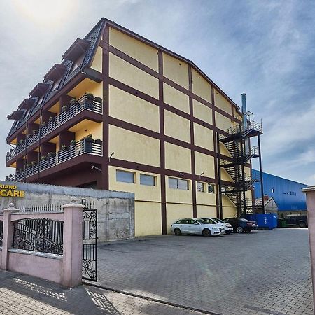 Hotel Adriano Braila Exterior photo