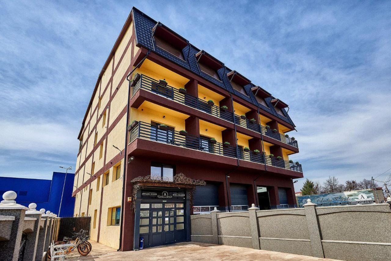Hotel Adriano Braila Exterior photo