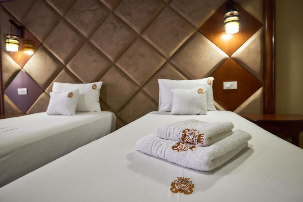 Hotel Adriano Braila Exterior photo